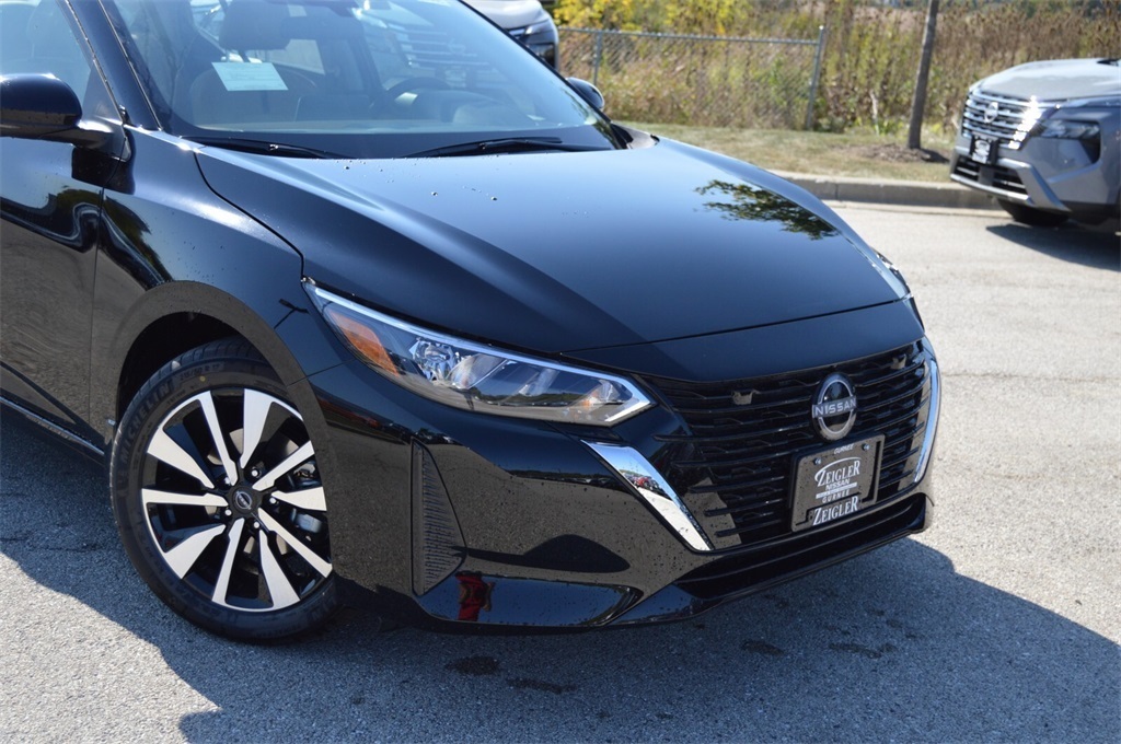 2025 Nissan Sentra SV photo 2