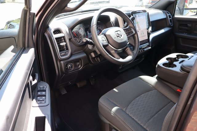 2025 Ram 2500 Tradesman photo 9