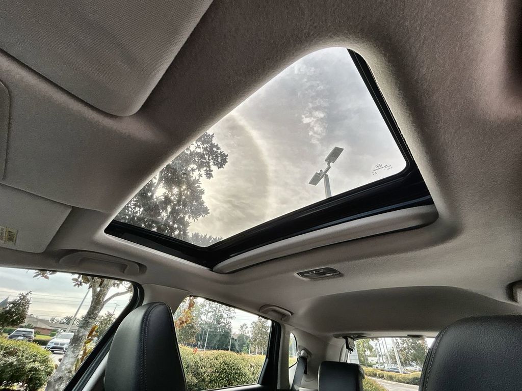 2020 Honda Fit EX-L photo 25