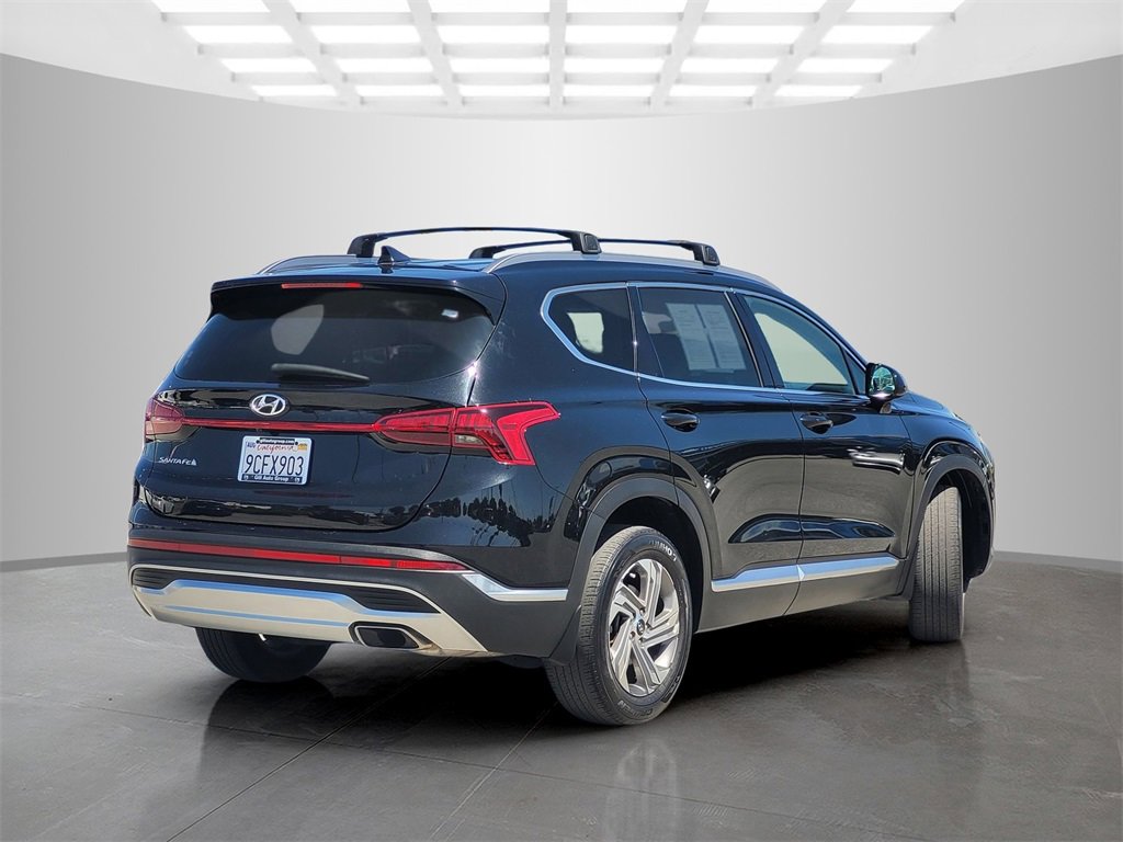 2022 Hyundai Santa Fe SEL photo 3