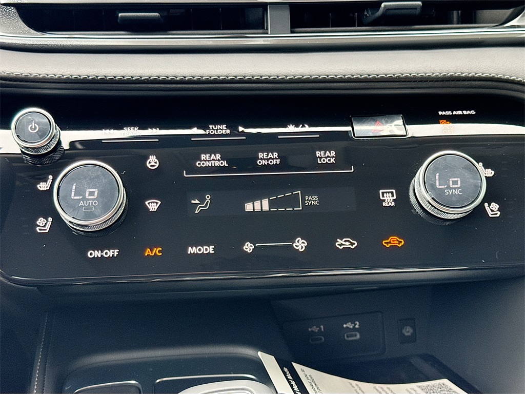 2026 Infiniti QX60 Luxe photo 16