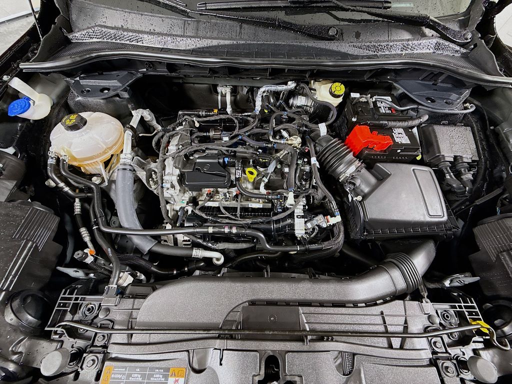 2021 Ford Escape SEL photo 33