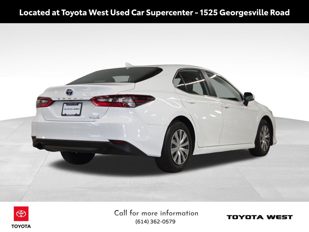 2023 Toyota Camry Hybrid LE photo 5