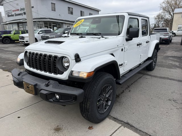 2026 Jeep Gladiator Sport S's photo