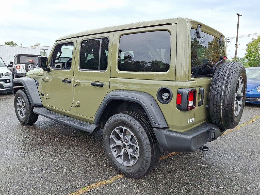 2025 Jeep Wrangler Sport S photo 3
