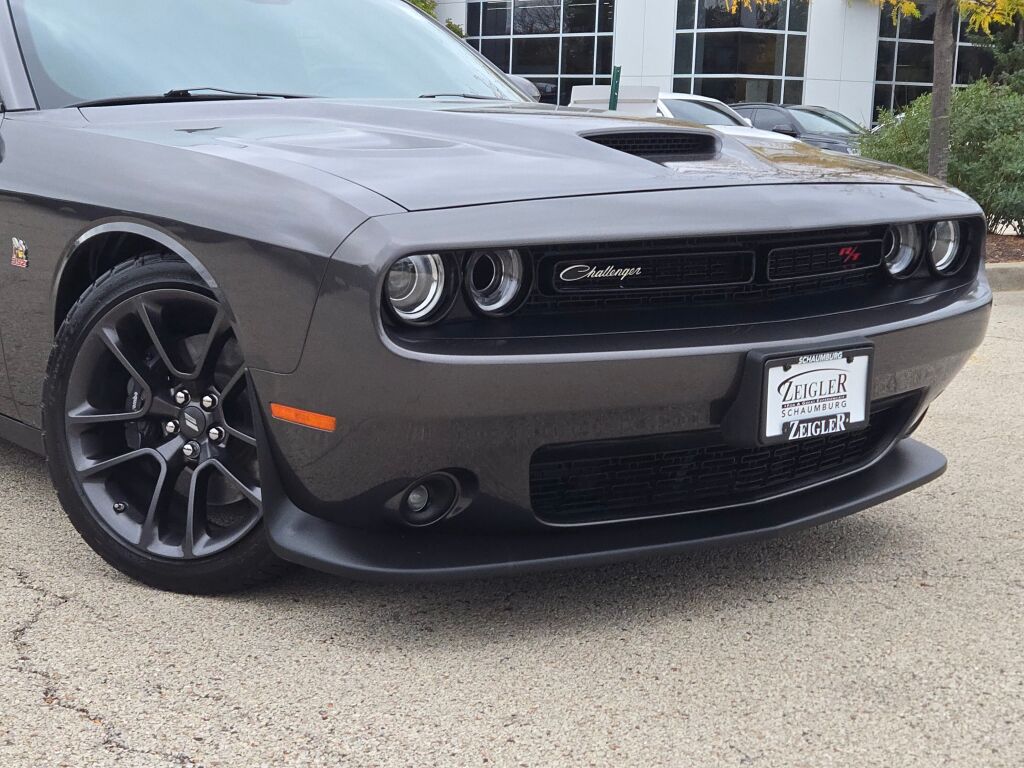2021 Dodge Challenger R/T Scat Pack photo 2
