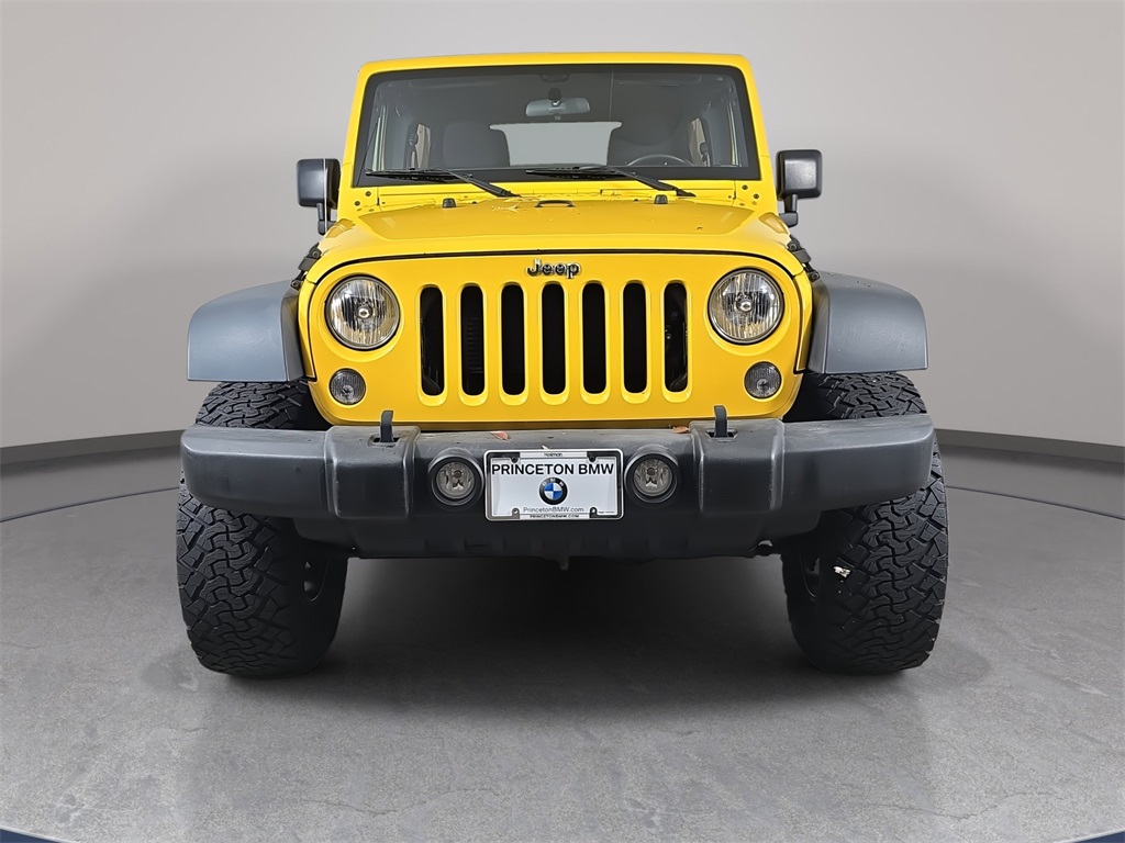 2015 Jeep Wrangler Unlimited Sport photo 2