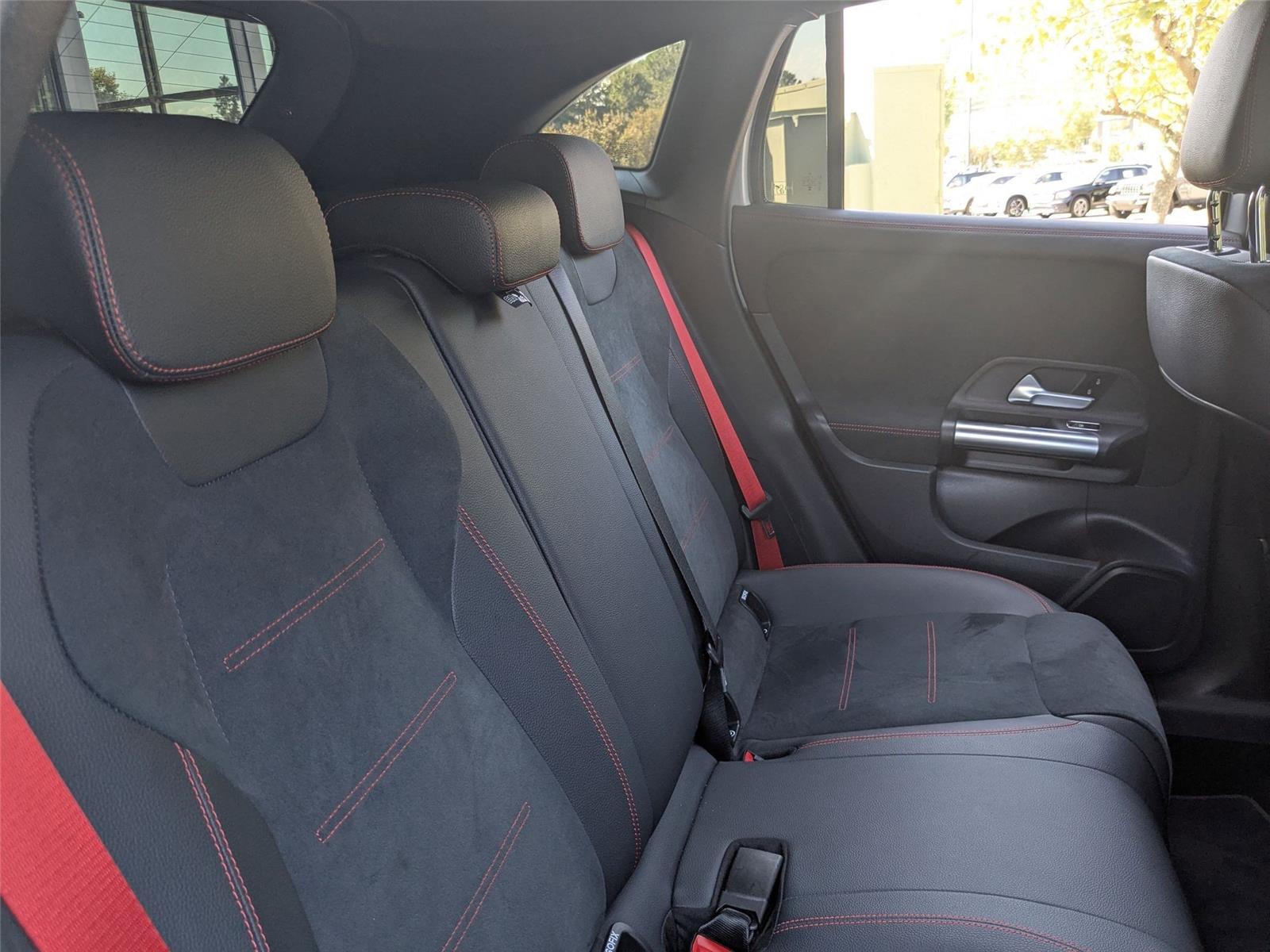2023 Mercedes Benz GLA AMG 35 4MATIC photo 29