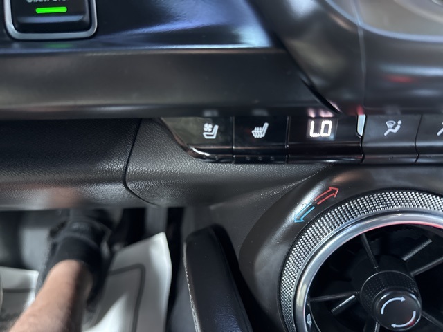 2017 Chevrolet Camaro SS photo 29