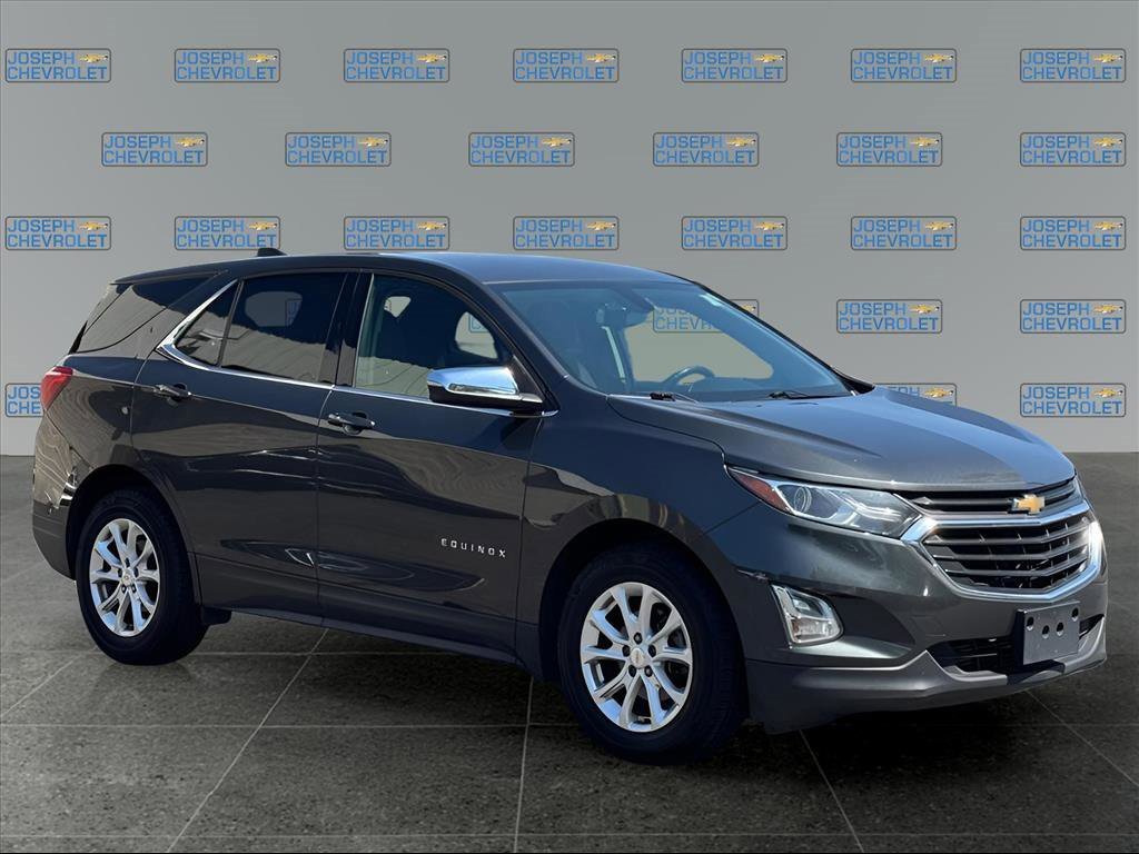 2019 Chevrolet Equinox LT photo 3
