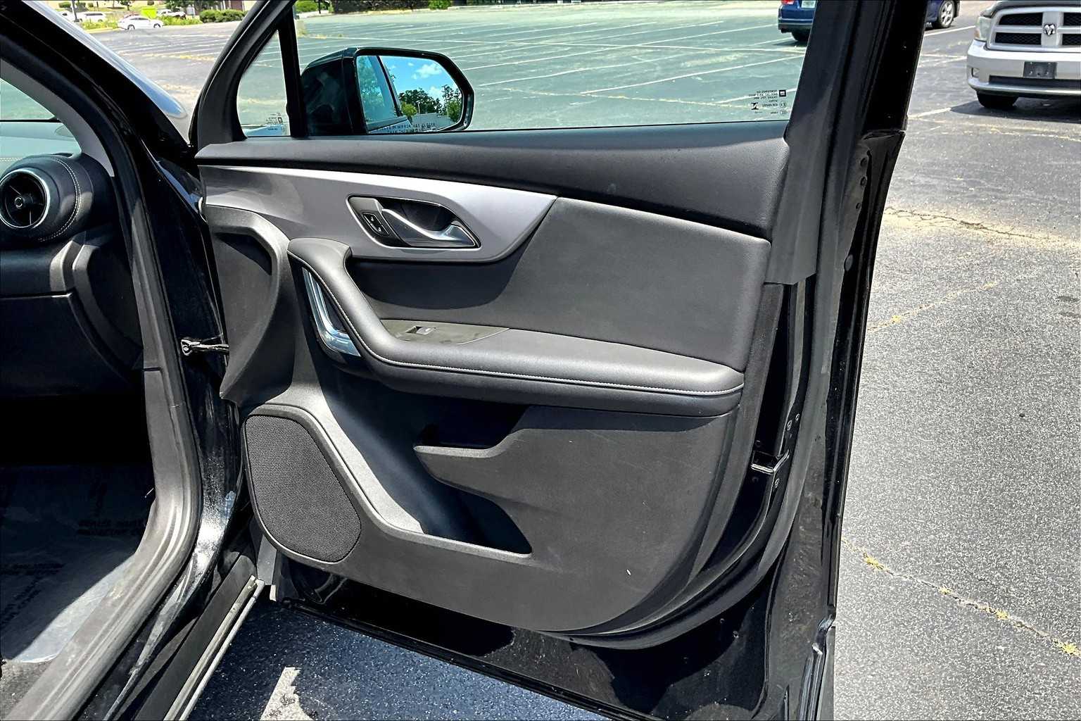 2023 Chevrolet Blazer 2LT photo 24