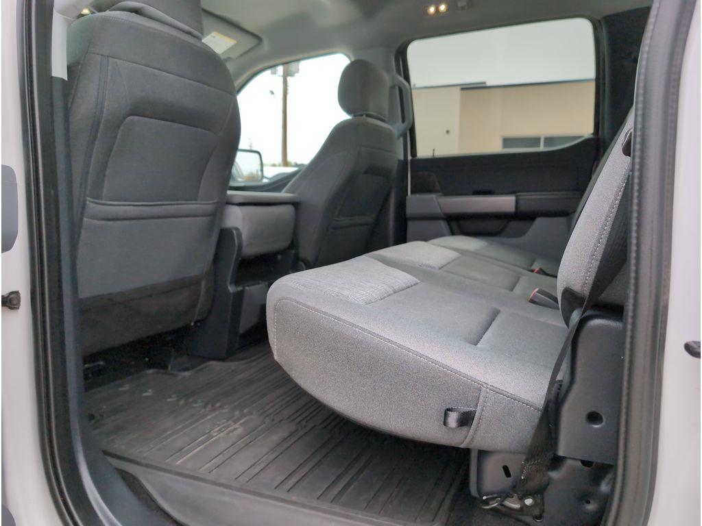 2021 Ford F-150 XLT photo 28