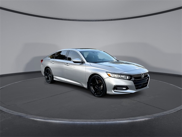 2020 Honda Accord Sport 2.0T photo 2