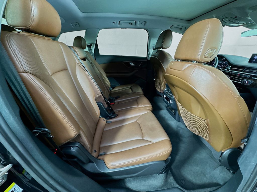 2017 Audi Q7 3.0T Prestige photo 33