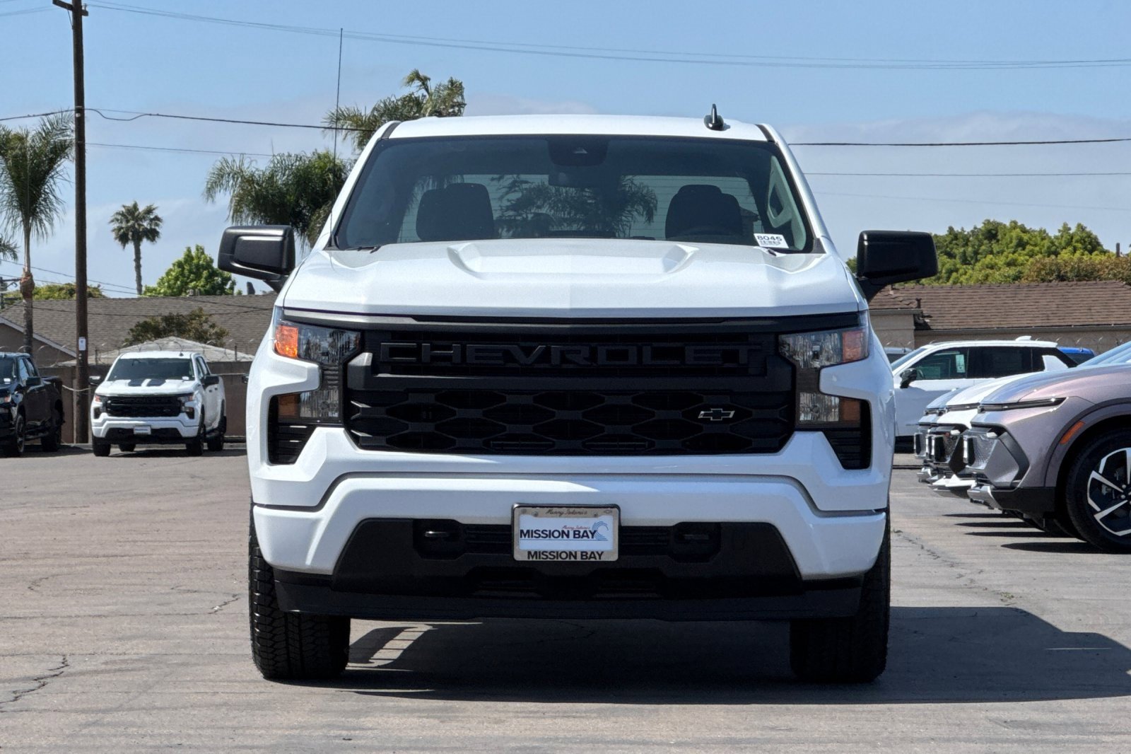 2025 Chevrolet Silverado 1500 Custom photo 9