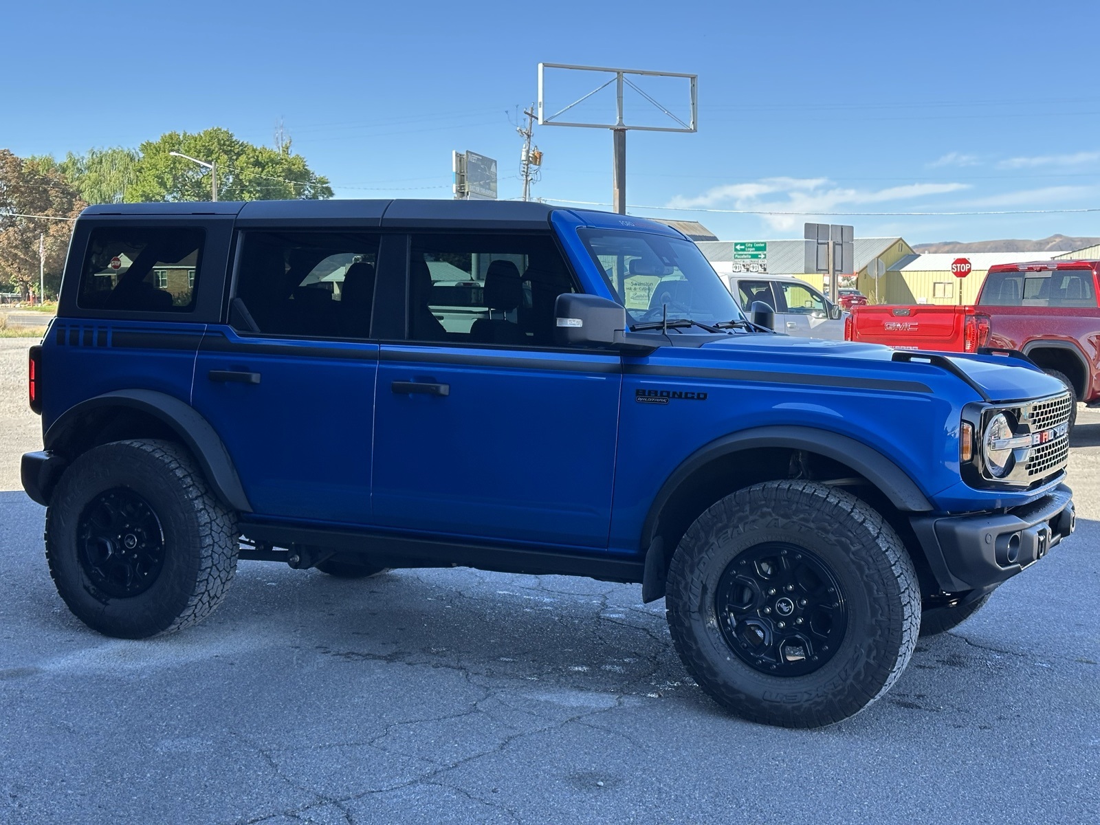 2023 Ford Bronco Wildtrak photo 3