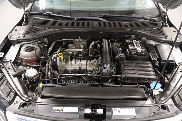 2019 Volkswagen Jetta 1.4T R-Line photo 21