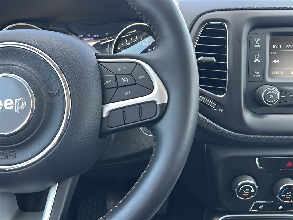 2018 Jeep Compass Latitude photo 5