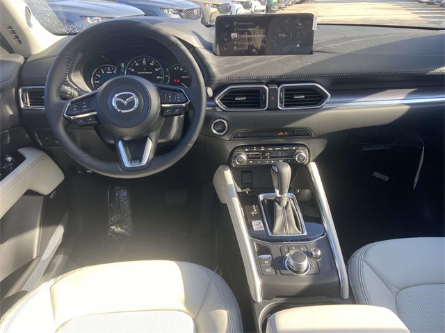 2025 Mazda CX-5 Premium Plus photo 3