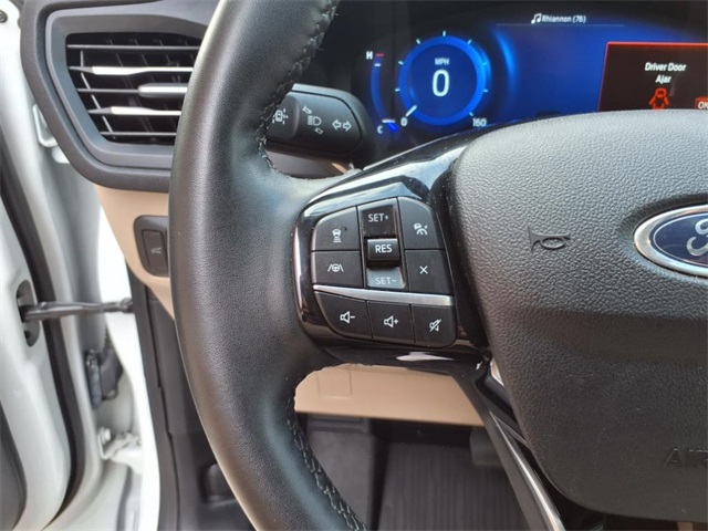 2022 Ford Escape SE photo 20