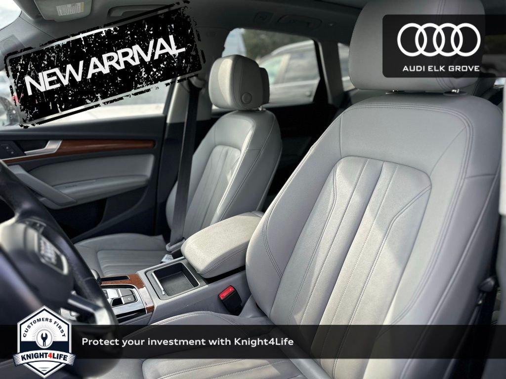 2022 Audi Q5 45 S line Premium photo 10