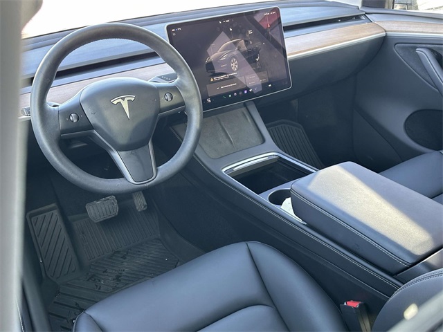 Used 2023 Tesla Model Y Long Range with VIN 7SAYGDEE0PA167559 for sale in Kansas City