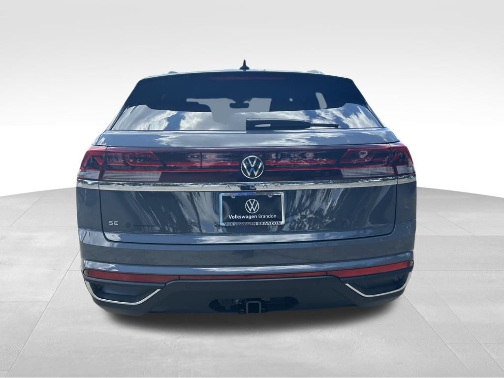 2026 Volkswagen Atlas Cross Sport SE Technology photo 4