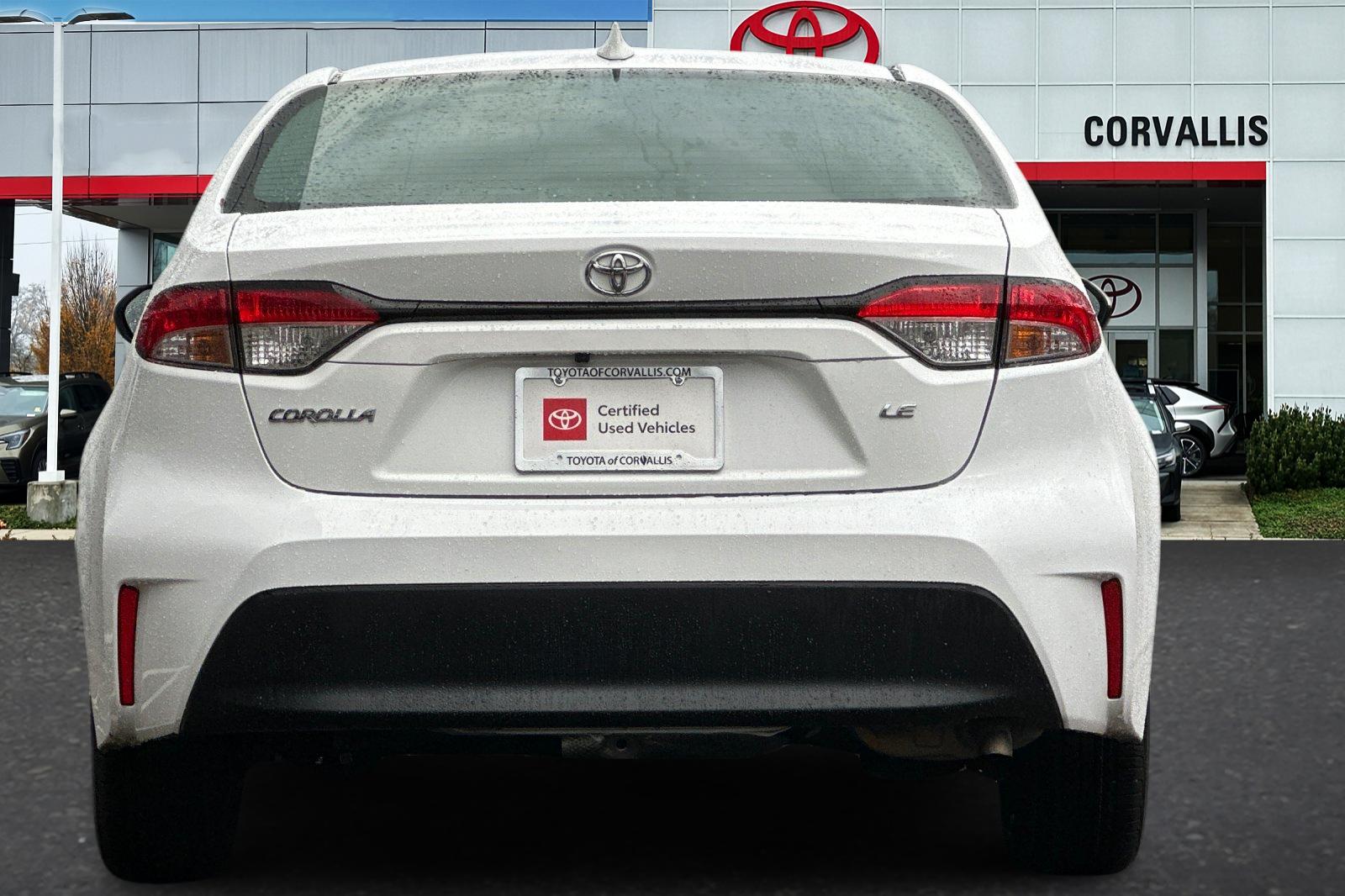 2023 Toyota Corolla LE photo 4