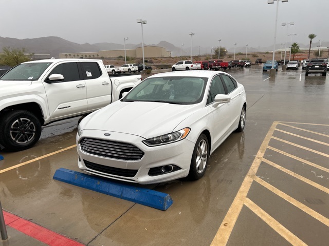 2014 Ford Fusion SE