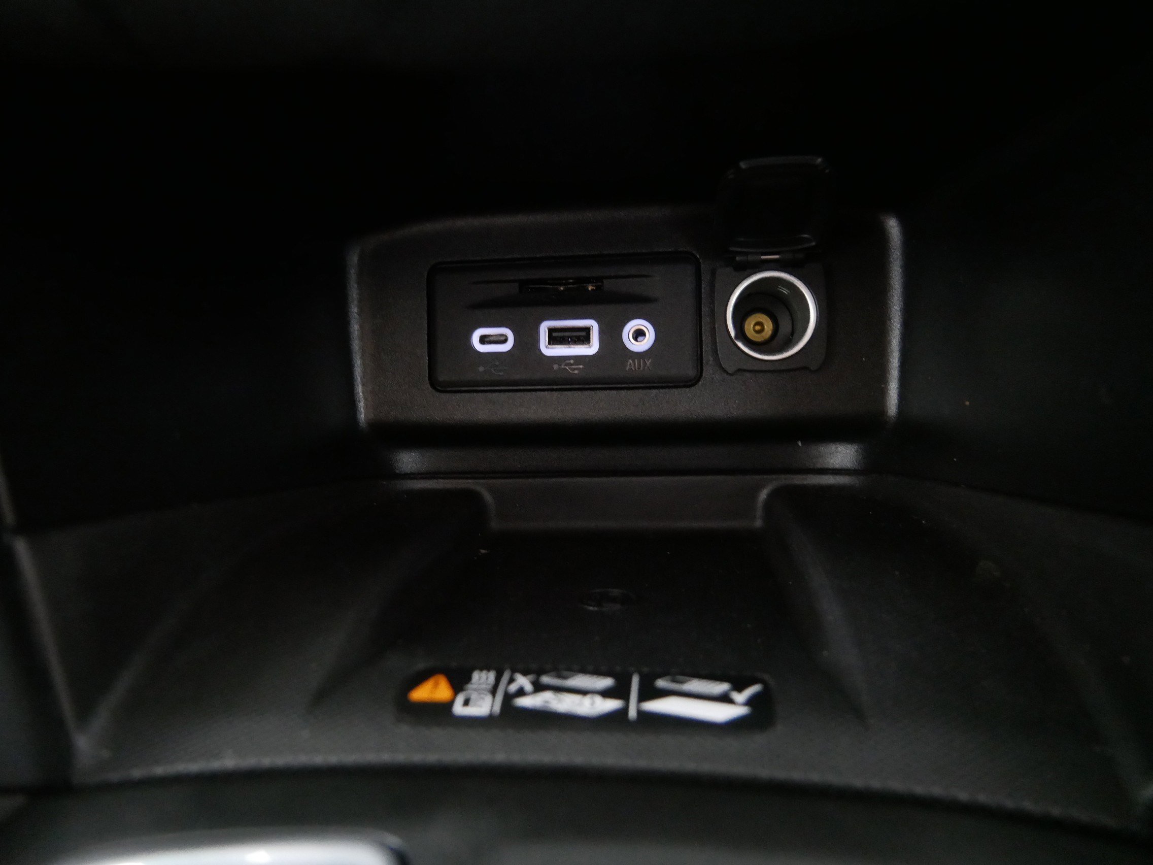2019 Chevrolet Equinox Premier photo 28