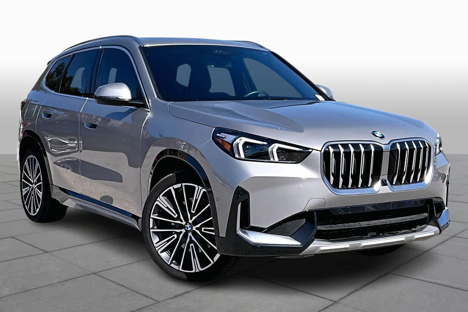 2025 BMW X1 28i - Photo 2