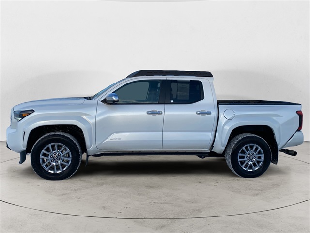 2024 Toyota Tacoma Limited photo 2