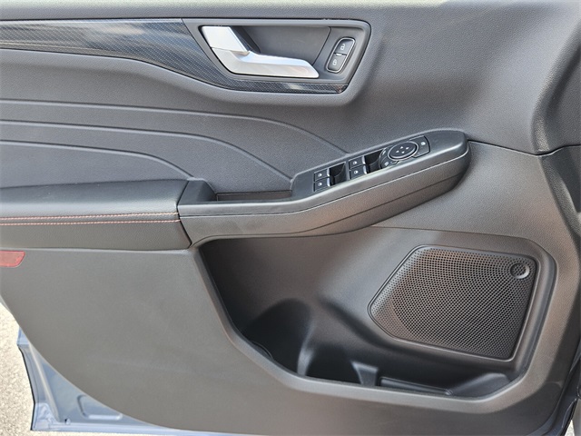 2025 Ford Escape ST-Line photo 26