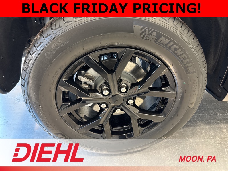 2025 Jeep Grand Cherokee Altitude X photo 2