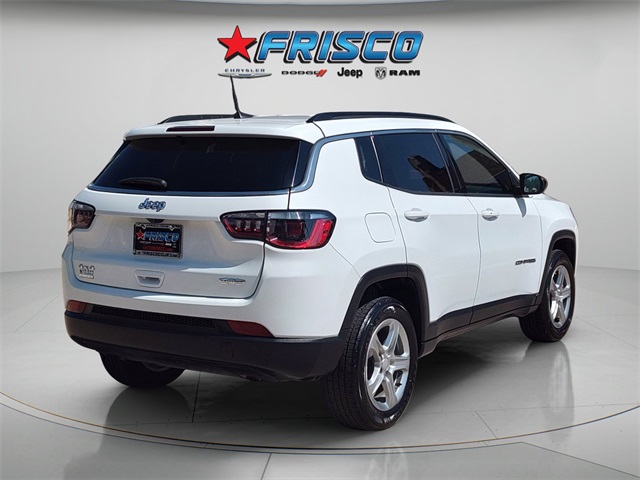 2024 Jeep Compass Latitude photo 7