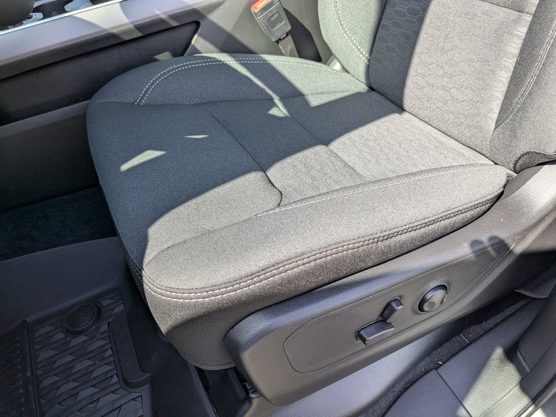 2025 Ram 1500 Big Horn photo 11