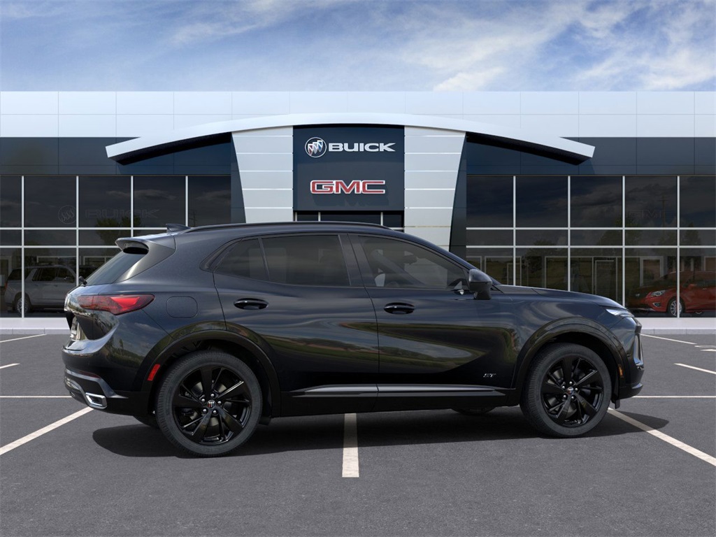2025 Buick Envision Sport Touring photo 3