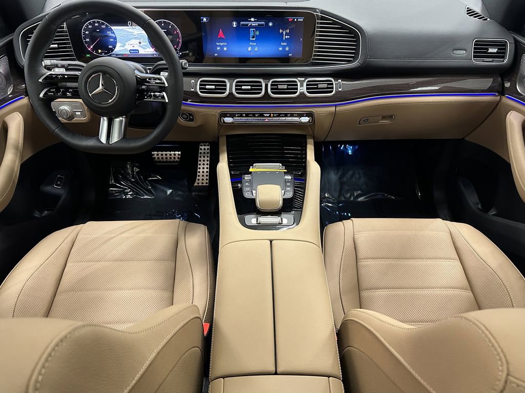 2026 Mercedes Benz GLS 450 4MATIC photo 27