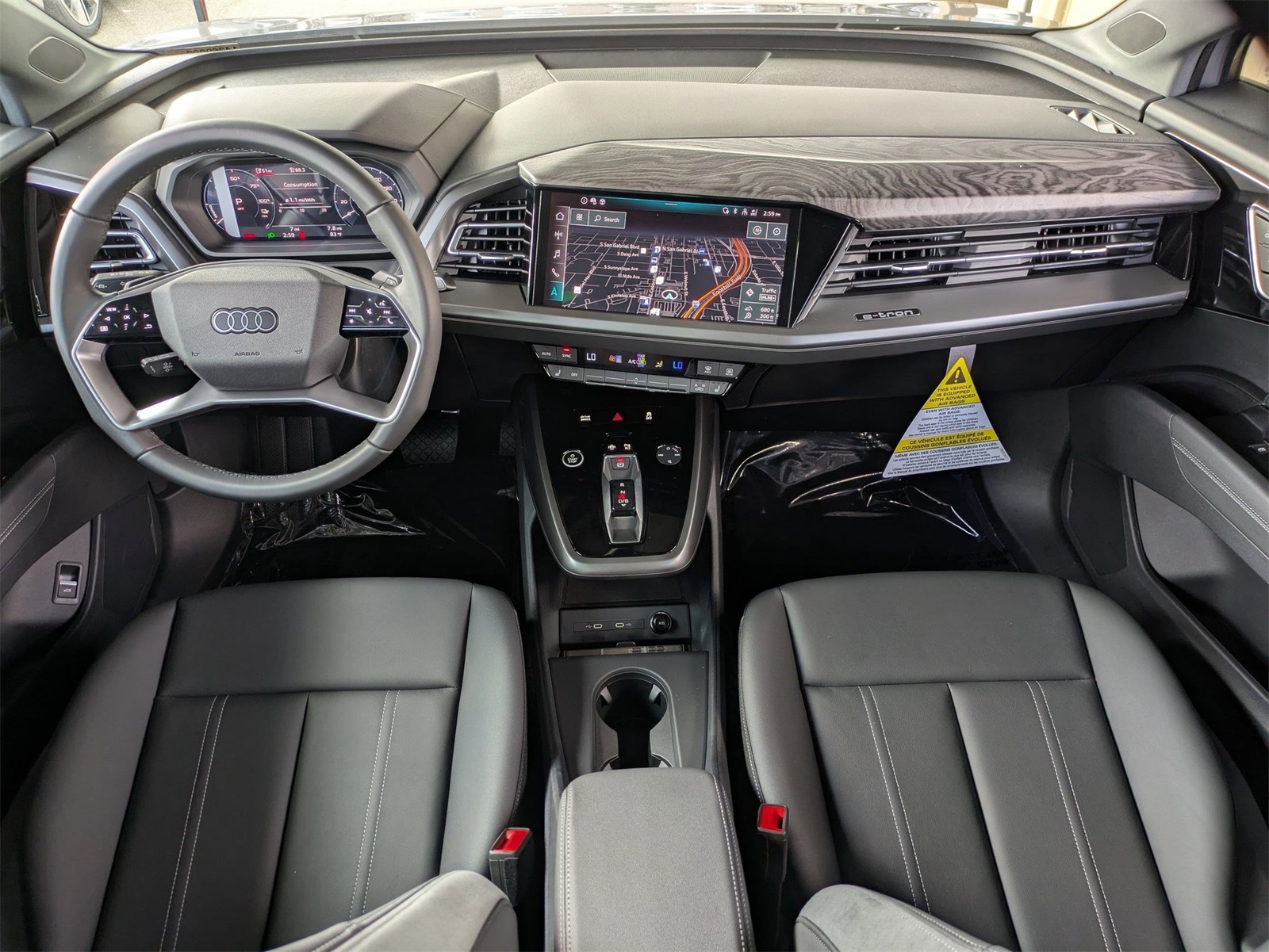 2026 Audi Q4 55 E-tron Premium photo 4