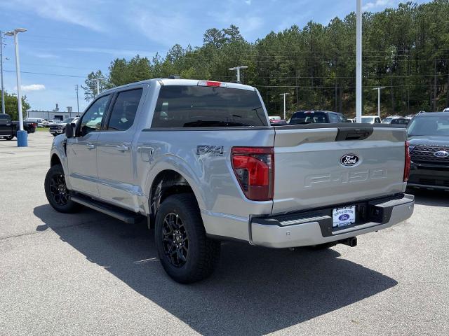 2024 Ford F-150 XLT photo 3