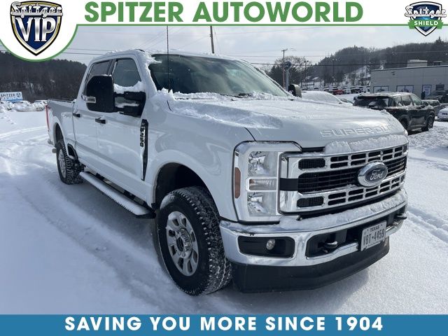 2024 Ford F-250 Super Duty XLT's photo