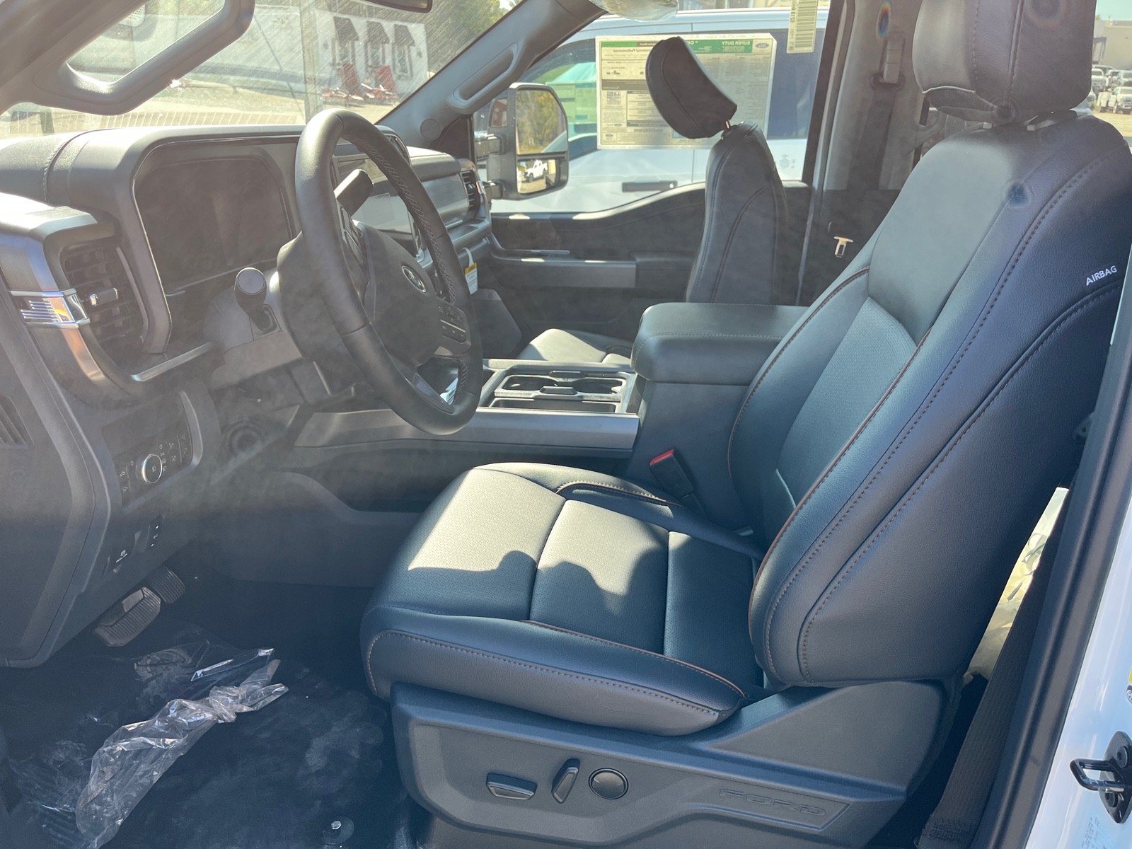2026 Ford F-250 Lariat photo 16