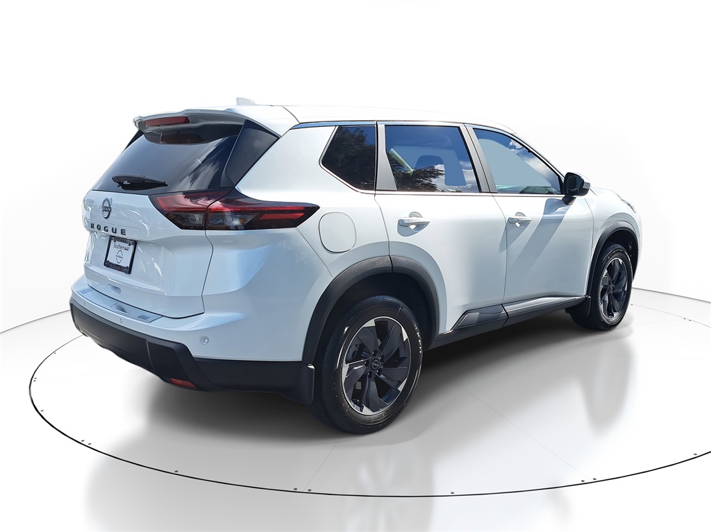 2026 Nissan Rogue SV photo 7