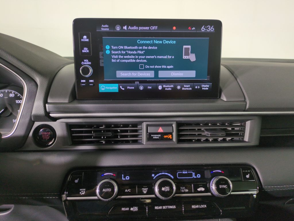 2025 Honda Pilot Touring photo 17