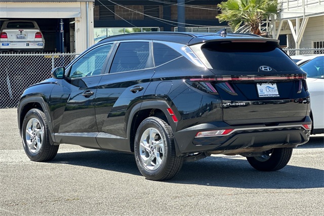 2023 Hyundai Tucson SEL photo 2