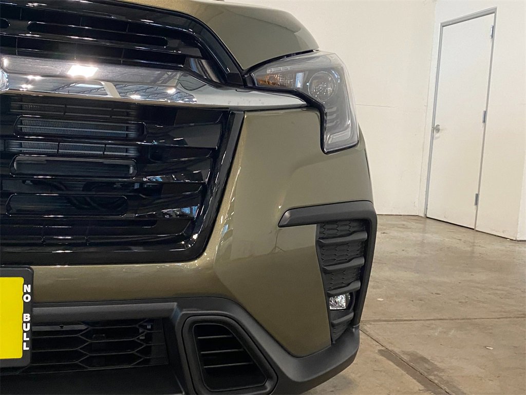 2025 Subaru Ascent Limited photo 19