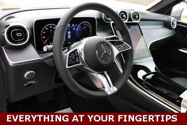 2025 Mercedes Benz GLC 350e 4MATIC photo 11