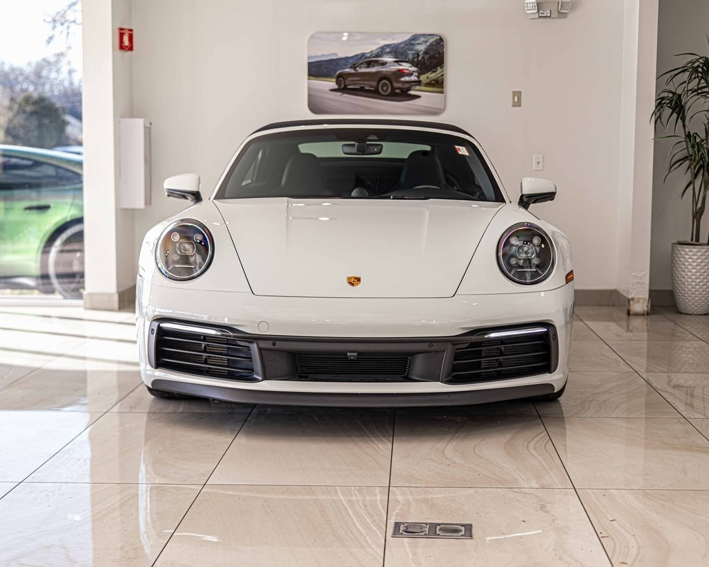 2022 PORSCHE 911 - Image 2