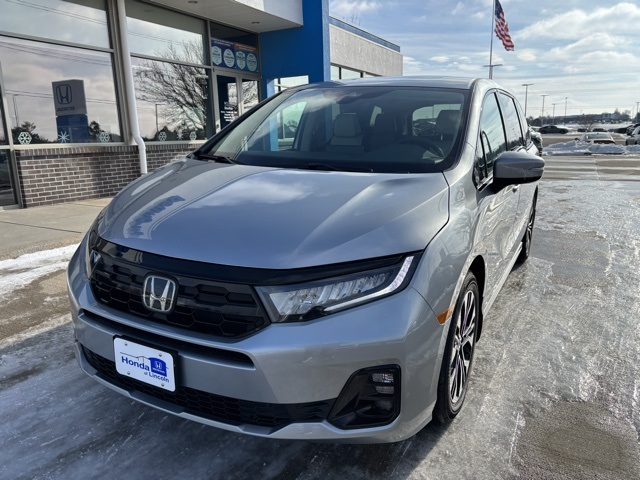 2026 Honda Odyssey Elite's photo