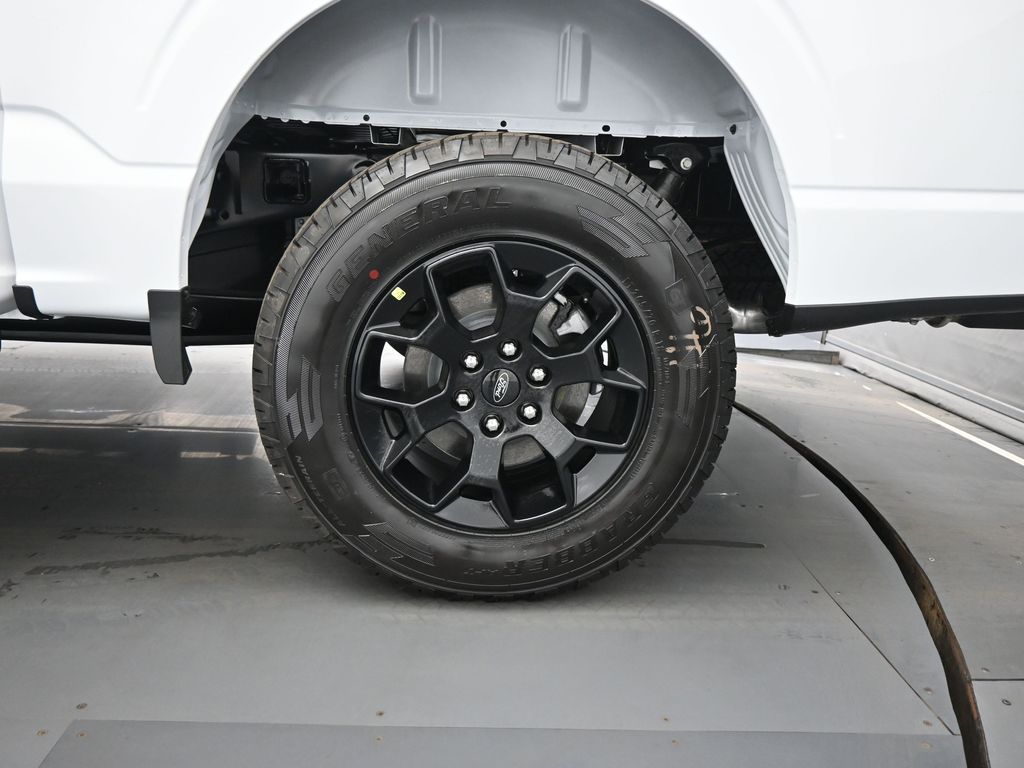 2025 Ford F-150 STX photo 16